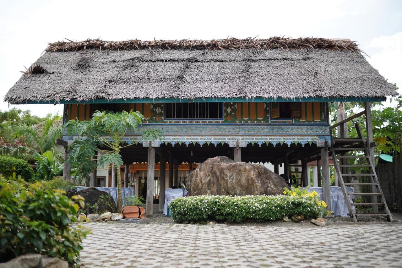 Casa Nemo Beach Resort & Spa Sabang  Exterior photo
