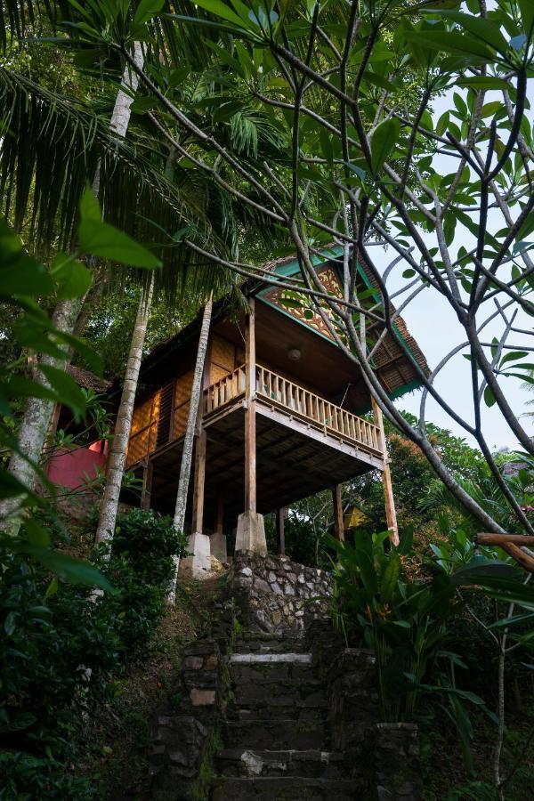Casa Nemo Beach Resort & Spa Sabang  Exterior photo